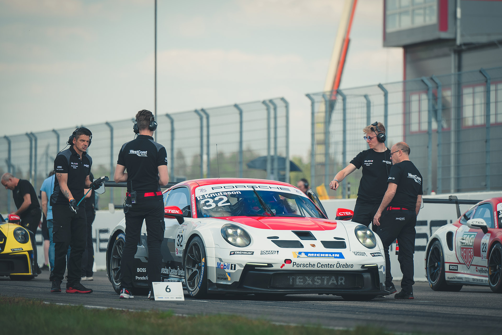 Knutsson tävlar under Porsches jubileum på Le Mans i helgen