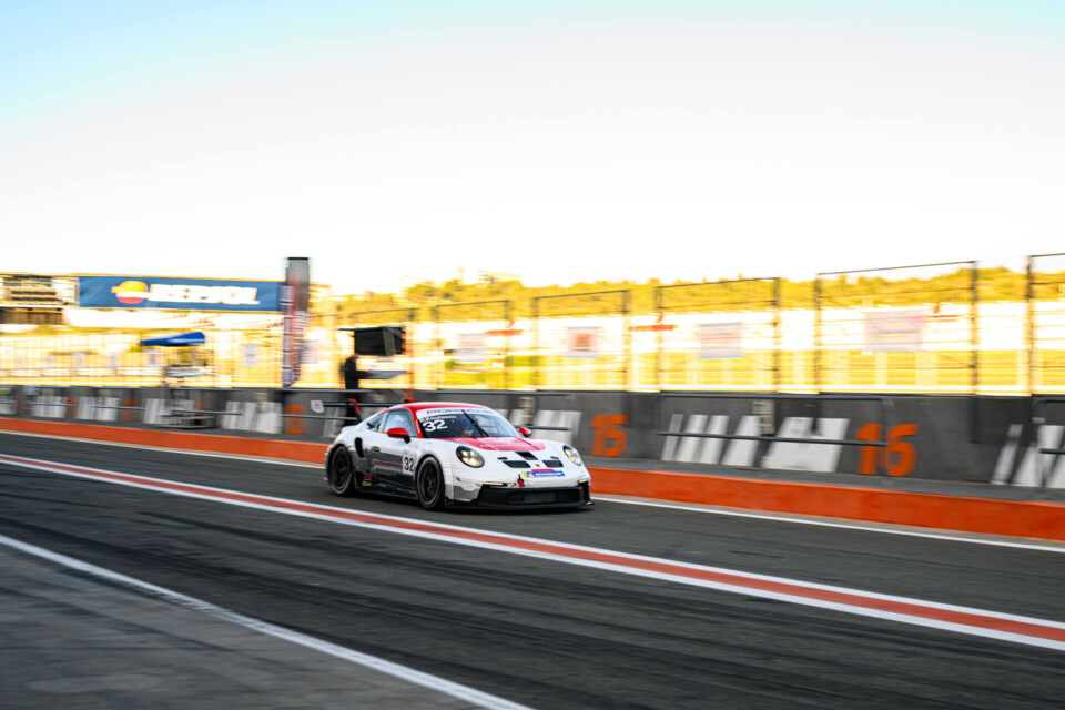 Robin Knutsson, WestCoast Racing i Porsche Sprint Challenge Southern Europe i Valencia