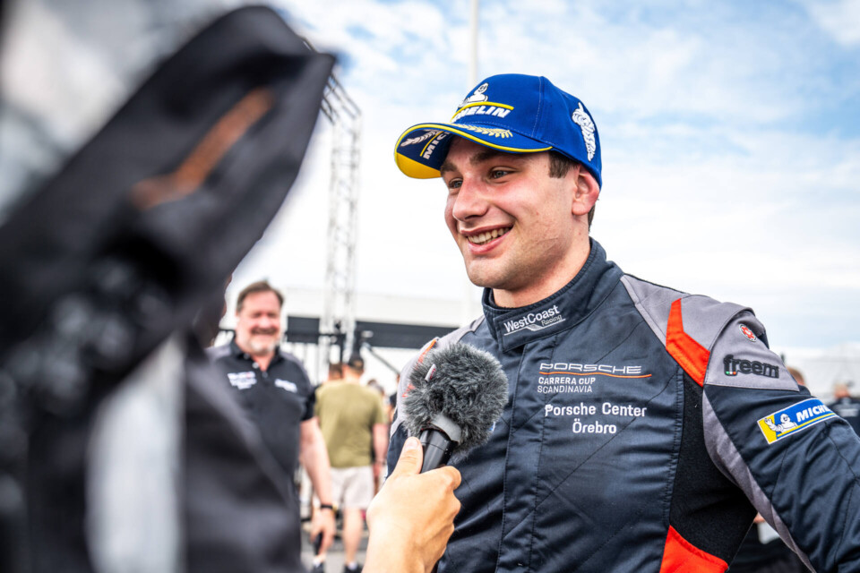 Robin Knutsson Porsche Carrera Cup Scandinavia WestCoast Racing Gelleråsloppet Gelleråsen Arena seger 2024