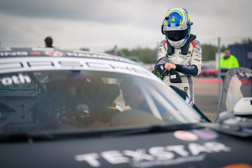 Mer motiverad än någonsin efter missad serieledning i Anderstorp - Janne i serieledning i Mastersklassen medan Emma fick med sig en andraplats från Anderstorp i Porsche Sprint Challenge Scandinavia