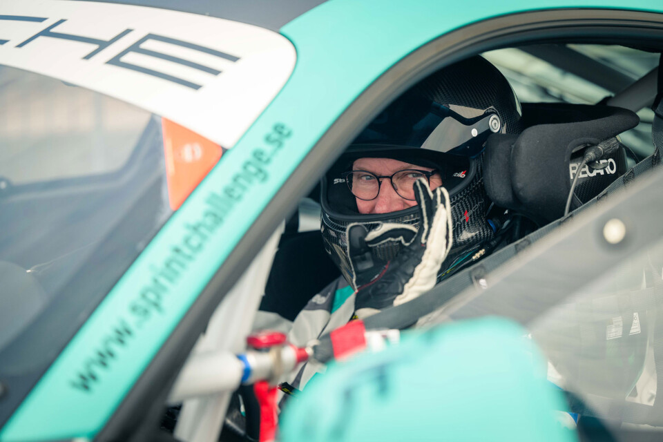 Dags för Midnattsolsloppet i Fällfors. Andra racehelgen i Porsche Sprint Challenge för Emma Wigroth och Janne Gustavsson
