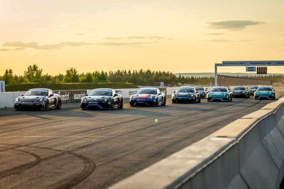 Mjukvara förstörde Emmas helg i Fällfors - Janne fortsätter vinna i masterklassen WestCoast Racing kunde fått mer sig mer från norrland efter andra racehelgen i Porsche Sprint Challenge Scandinavia